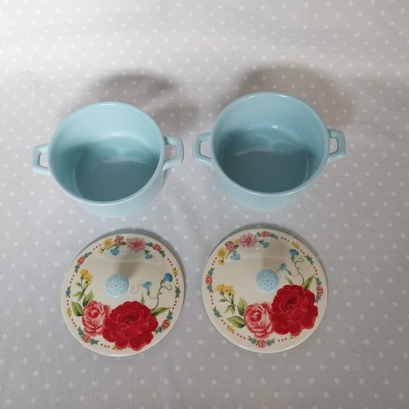 The Pioneer Woman Floral Medley Mini Covered Casserole Dish (Set of 2) N… - Picture 13 of 14